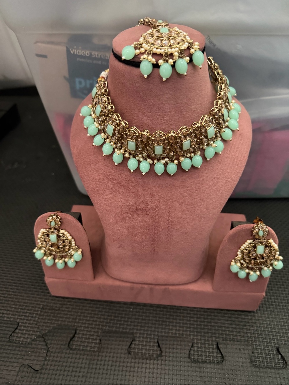 Gold-Plated Mint Green Stone Choker Set - Women Jewelry